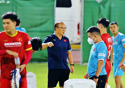 Huấn luyện viên Park Hang-seo mắc COVID-19